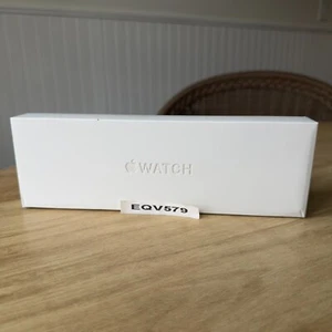 Apple Watch Series 10 46mm GPS Rose Gold Aluminum Light Blush Sport Band - New - Picture 1 of 9
