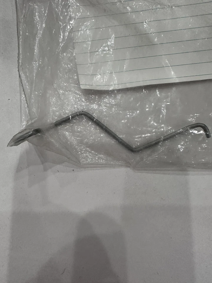 STIHL 11181521501 THROTTLE SPRING - Image 1 of 1