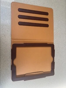 iPad Case - 1st to 6th Generations (Suitable for 9.7" Screen Size) - Picture 1 of 5