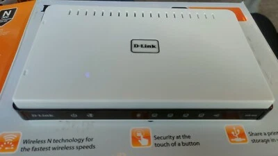 D-Link Wireless N Gigabit Router DIR-655 - Image 1 of 4