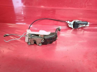 Actuador de cierre eléctrico de 4 puertas para pasajero delantero derecho Toyota Rav4 Rav-4 1996-2000 Foto 1 de 4