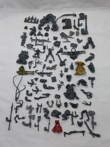 Menge (50+) Warhammer 40k und Fantasy Teile und Stücke - Bild 1 von 7