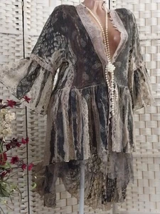 DE COLECCIÓN COTTAGE WHIMSIGOTH FAIRY BOHO CAPRICHOSA BLUSA ALTA BAJA CHAQUETA CAPA TOP CAMISA - Imagen 1 de 17