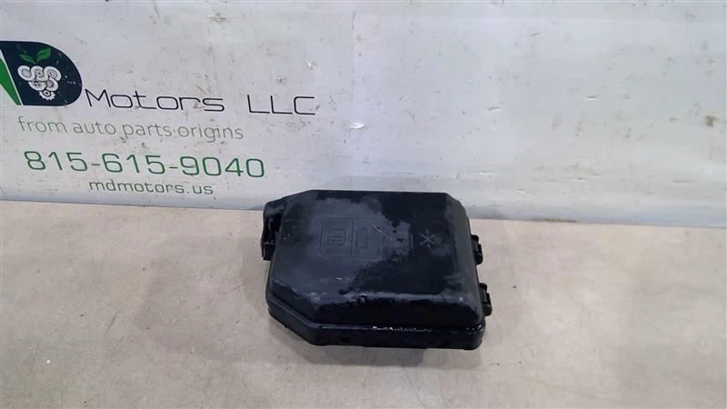 2015-2022 CHEVROLET SPARK, ENGINE FUSE BOX, 42686357  - Image 1 of 4