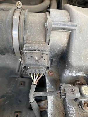 Used Fuel Injection Air Flow Meter fits: 2012 Mercedes-benz Mercedes sprinter 25 - Image 1 of 4