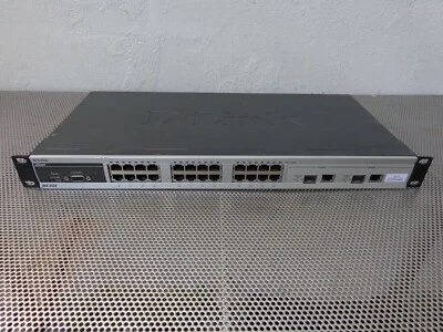 D‑Link DES-3526 xStack 24 Port 10/100Mbps Stackable Switch - Image 1 of 2
