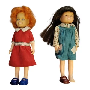 Vintage 1982 The World Of Annie Knickerbocker Annie & Friend Molly 6" Dolls - Picture 1 of 4