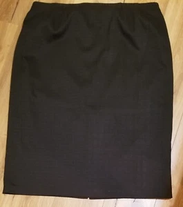 EUC-Larry Levine Signature Skirt Dressy Career Casual Straight Midi Lined Sz 24W - Picture 1 of 6