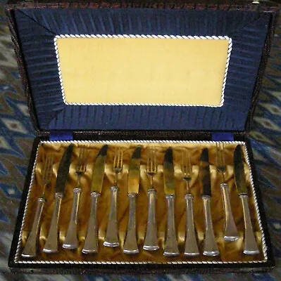 AUSTRO HUNGARIAN (800 Silver) FRUIT (or CAKE) KNIFE AND FORK SET • 275$