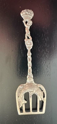 Antique Figural Fish Fish Serving Fork HALLMARKED Sterling Silver 35.6 gr - Image 1 of 4