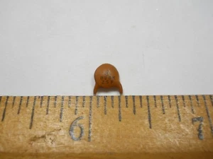 820 pf 100 Volt +/-10% Disc Ceramic Capacitor (NOS, New Old Stock)(QTY 25 ea)D63 - Picture 1 of 3