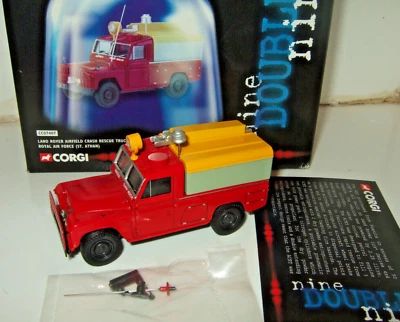 Corgi CC07407 Land Rover Airfield Crash Rescue Truck RAF St Athan in 1:43 Scale - Image 1 of 3