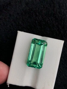 15.40 Ct Heated Cut Green Kunzite Emerald shape loose gemstone from Afghanistan - Picture 1 of 9