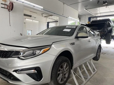 Módulo de control de encendido usado se adapta a: Kia Optima 2020 control de carrocería BCM RH tablero EE. UU. B Foto 1 de 4