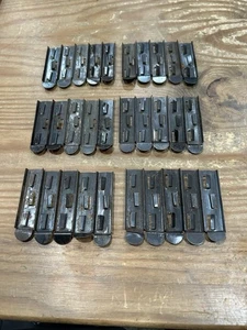Lionel Post-War O Gauge Track Clips Lot of 30 - Picture 1 of 4