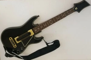 Guitar Hero Live Guitar (PS3/PS4/X360/WiiU) - No Dongle - - Picture 1 of 5