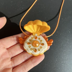 Openable Sea Shell Pendant Mermaid Melody Pichi Pichi Pitch Necklace New Style - Picture 1 of 21
