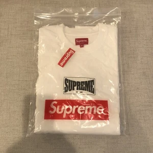 Supreme Everlast Woven Label White Long Sleeve Shirt Top Men's Size M FW20 NWT - Picture 1 of 2