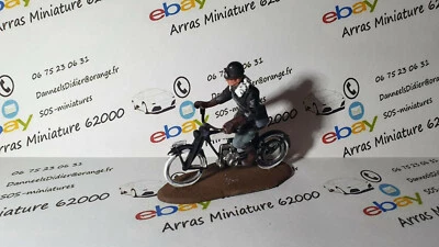 Moto seconde guerre mondiale n°5 "Italian Despatch Rider 1915"     1:32ème - Photo 1/2