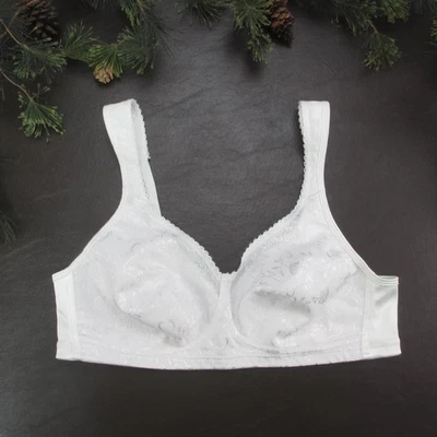 Playtex 18 Hour Bra Womens 38B White Wirefree Full Coverage Seamed Soft Cup 4608 - Image 1 of 4