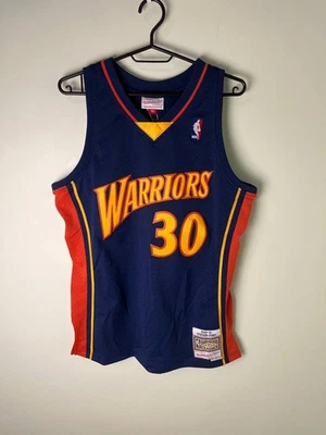 Mitchell & Ness Golden State Warriors Jersey #30 Stephen Curry Size M - Image 1 of 4
