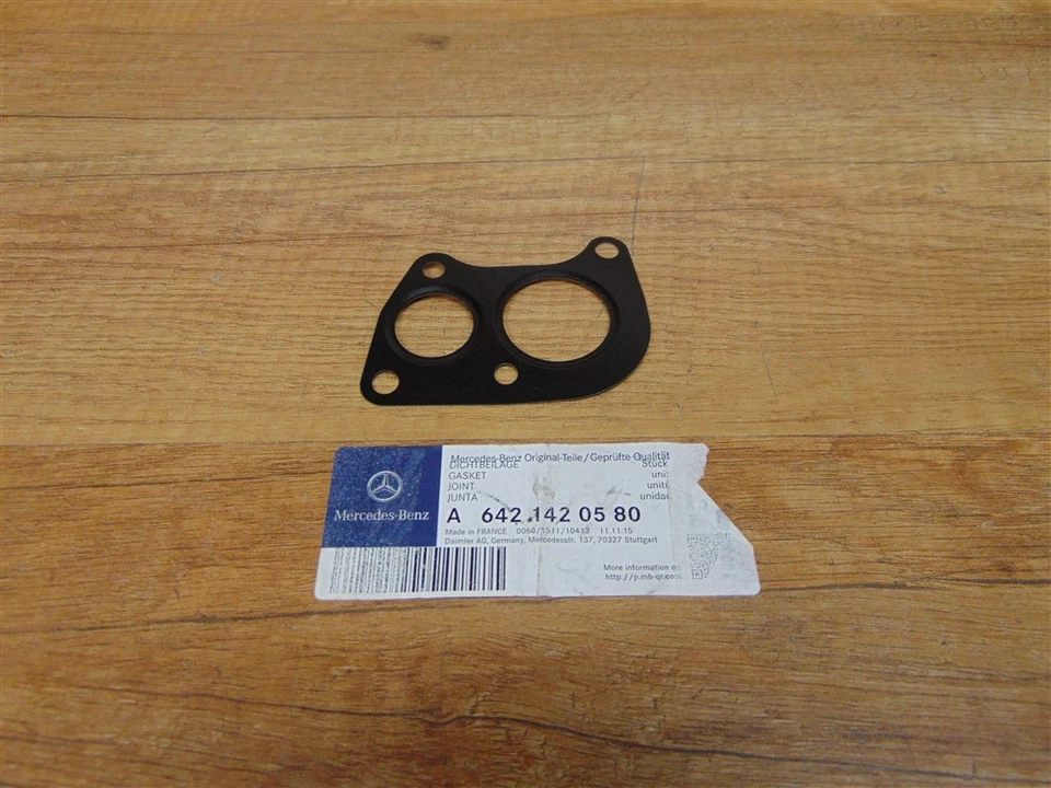 Прокладка линии распределения заряда воздуха подлинная для Mercedes OM642 - A6421420580 - Изображение 1 из 1