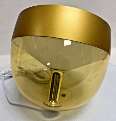 Lámpara Inteligente Philips Hue Blanco y Color, Edición Limitada Dorado -SRAGUÑADO-S/H Foto 1 de 4