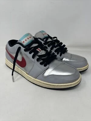 Talla 11.5 - Nike Air Jordan 1 Retro Low City Pack - Chicago Foto 1 de 4