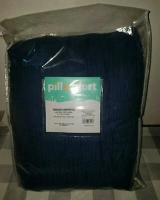 NUEVO edredón de poliéster Pillowfort tamaño niño azul marino ropa de cama 42” x 58”  Foto 1 de 4