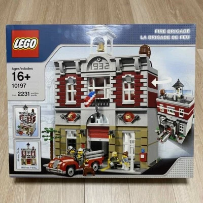LEGO Creator Expert Modular Buildings Fire Brigade 10197 In 2009 W/Manuals & Box - Image 1 of 4