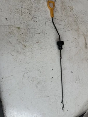 2007 Hyundai Tucson Engine Oil Dipstick G4GC 2.0L Used #B140 - image 1 of 4