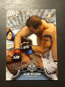 Tarjeta UFC # 61 Alan Belcher 2012 Topps Bloodlines RARA Edición Día de la Independencia - Imagen 1 de 2