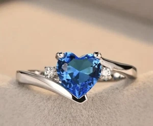 Romantic And Elegant Lab Created CZ Diamond Blue Heart Ring Size 9 - Picture 1 of 5