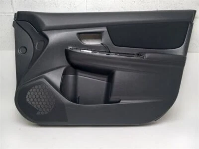 Panel de moldura de puerta delantera derecha Subaru XV Crosstrek 2015-2017 Foto 1 de 4