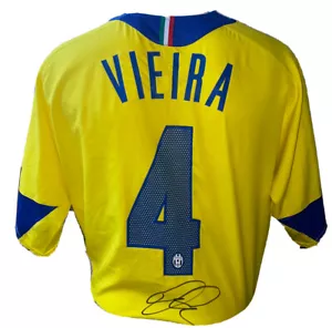 Signed Juventus Away Shirt By Patrick Vieira France AC Inter Milan - Picture 1 of 6