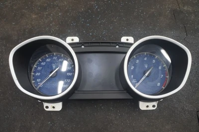 Cuadro de instrumentos velocímetro 670036109 OEM Maserati Ghibli 2016 Foto 1 de 4