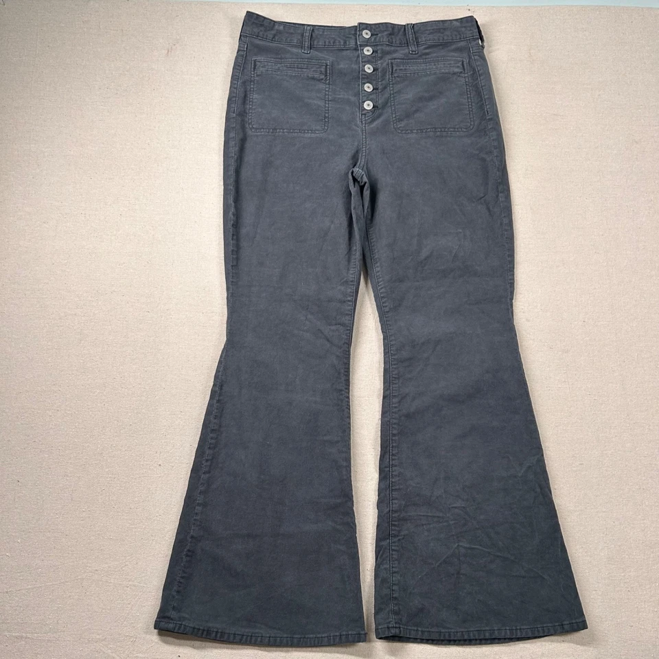 Pantalones de pana American Ealge para mujer 16 tiro súper alto acampanado campana botón inferior Foto 1 de 4