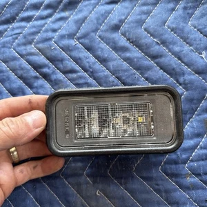 OEM NEW GENUINE 2019-2024 Sierra Silverado Rear Cargo Area Lamp Light 84396982 - Picture 1 of 3