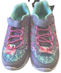 Athletic Works Girls Light Up Athletic Shoes Size 4 Glitter Hearts New 5S8 - Picture 1 of 6