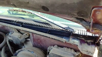 GMC Yukon 1994-2000 conductor brazo limpiaparabrisas izquierdo OEM hoja palanca 15043064 Foto 1 de 4