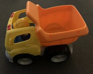 Camión de volteo Fisher Price Little People 2015 con conductor - Imagen 1 de 4