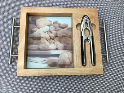 Nussknacker mit Holzschale, Metallgriffe,Glasscheibe im Boden, 1 Stk - Bild 1 von 4