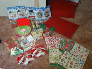 NEW bundle Merry Christmas Party Decoration - Picture 1 of 9
