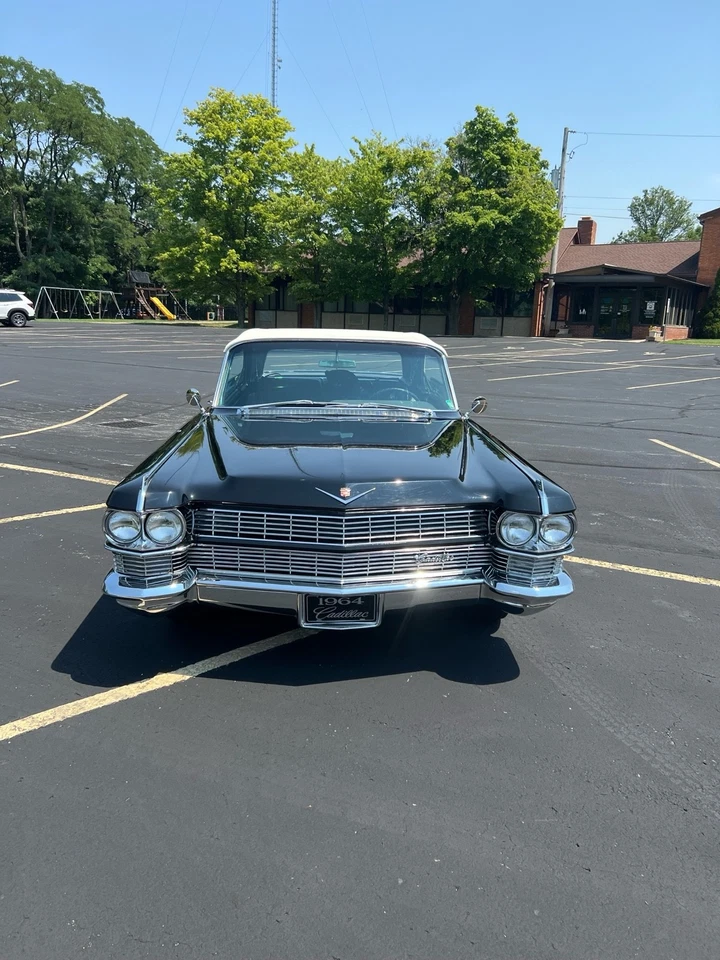 1964 Cadillac DeVille deVille - Image 1 of 4