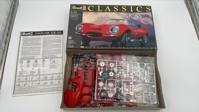 REV7205 Revell Jaguar XK SS 1/24 kit di montaggio - Immagine 1 di 2