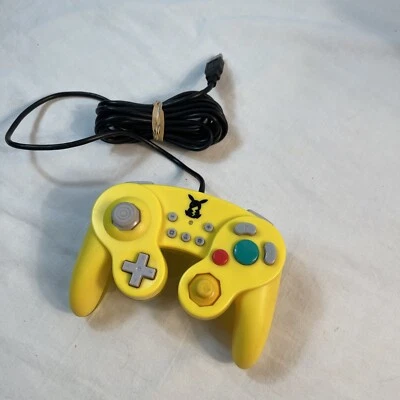 Hori Battle Pad (PIKACHU) Nintendo Wii U / Switch Controller Pokémon Controller - Image 1 of 4