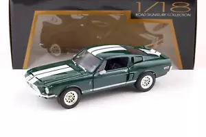 Shelby GT-500KR 1968 cupé 1:18 Road Signature verde oscuro/blanco rayas - Imagen 1 de 5