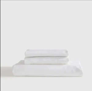 ¡Sábana y fundas de almohada blancas de bambú orgánico Quince! Talla King (52) - Imagen 1 de 8
