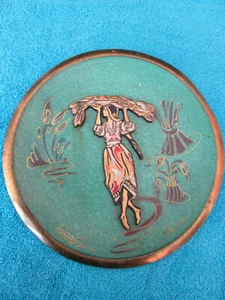 METAL DECORATIVE METAL PLATE RAISED WOMAN WITH WHEAT SIGNED - Picture 1 of 4