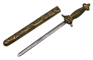 VINTAGE gepunzter chinesischer Messing Schreibtisch Brieföffner mit Scheide - Bild 1 von 4